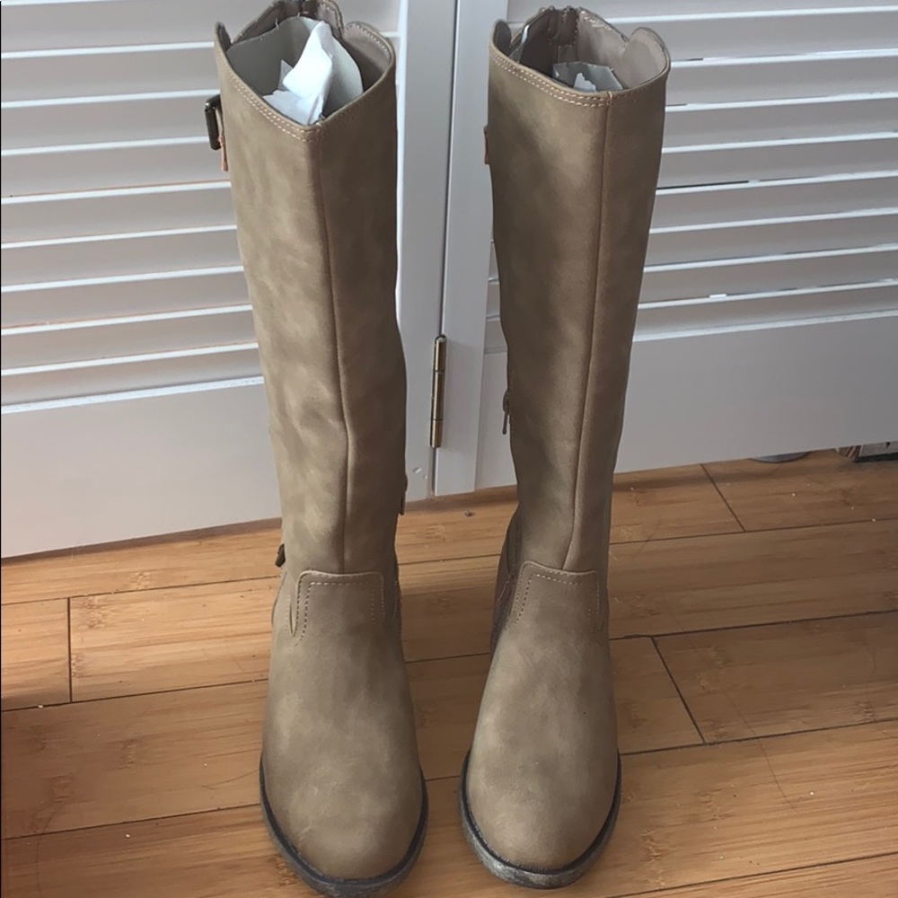 ShoeDazzle Wide Calf Boots